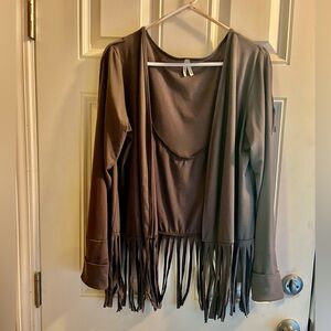 Women’s Roper Dark Gray Lightweight Fringed Cardigan.  Sized XL.